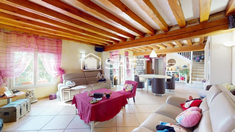 Maison - 280 m² - 6 pièces