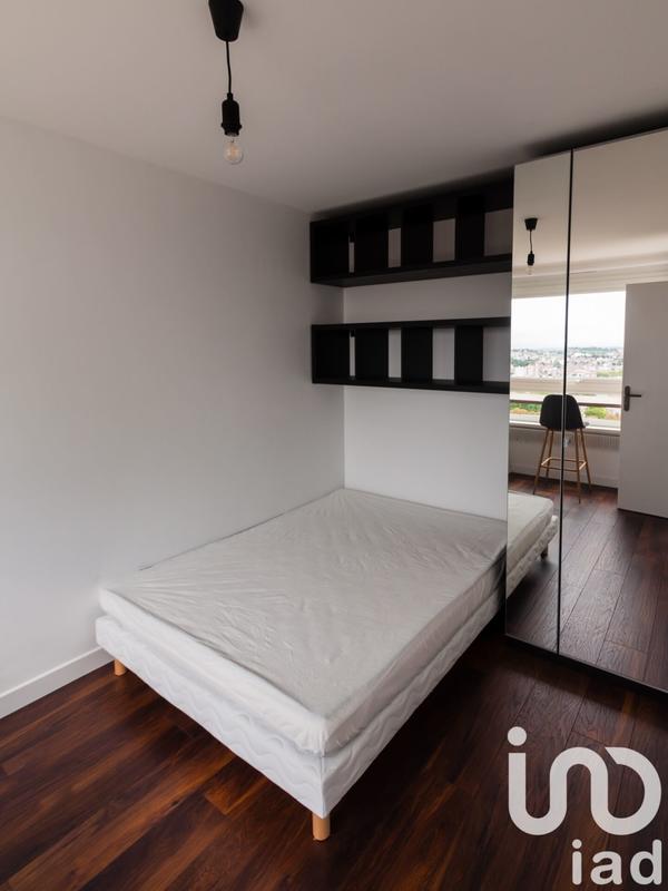 Appartement - 85 m² - 5 pièces