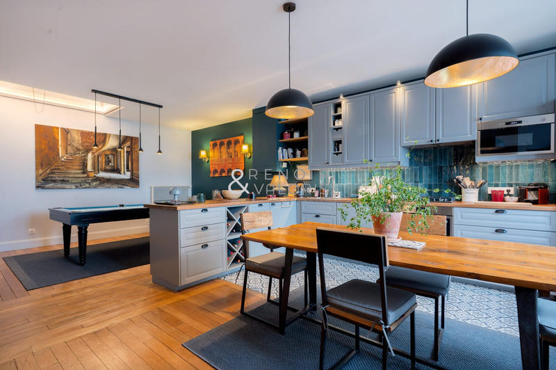 Duplex - 127 m² - 6 pièces