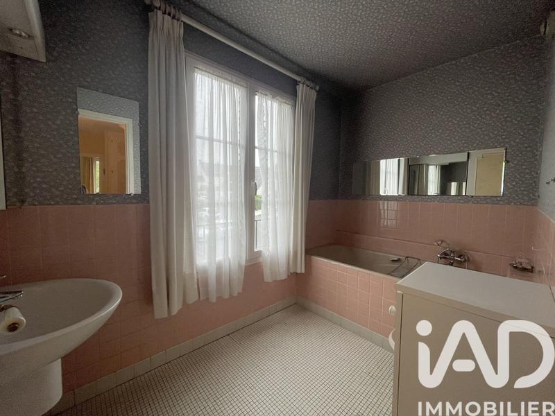 Maison - 171 m² - 8 pièces