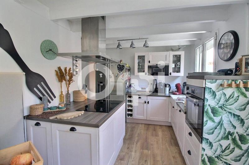 Maison - 110 m² - 5 pièces