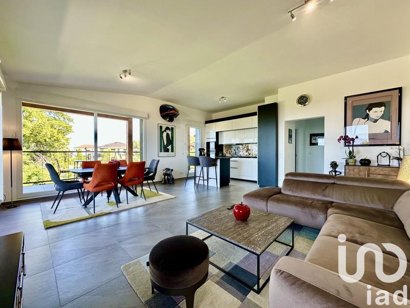 Appartement - 120 m² - 4 pièces