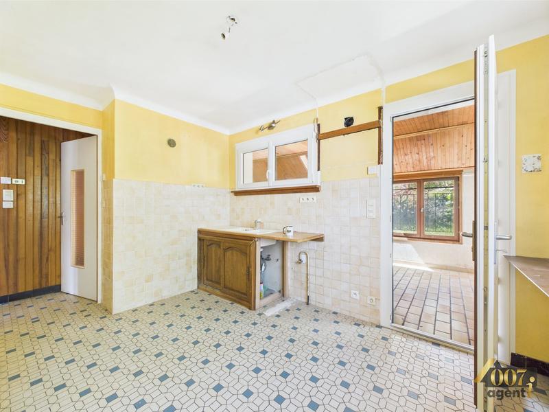 Maison - 136 m² - 7 pièces