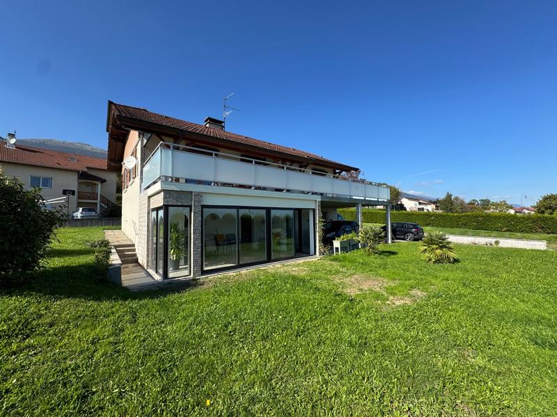 Maison - 100 m² - 4 pièces