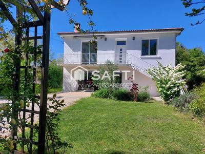 Maison - 179 m² - 9 pièces