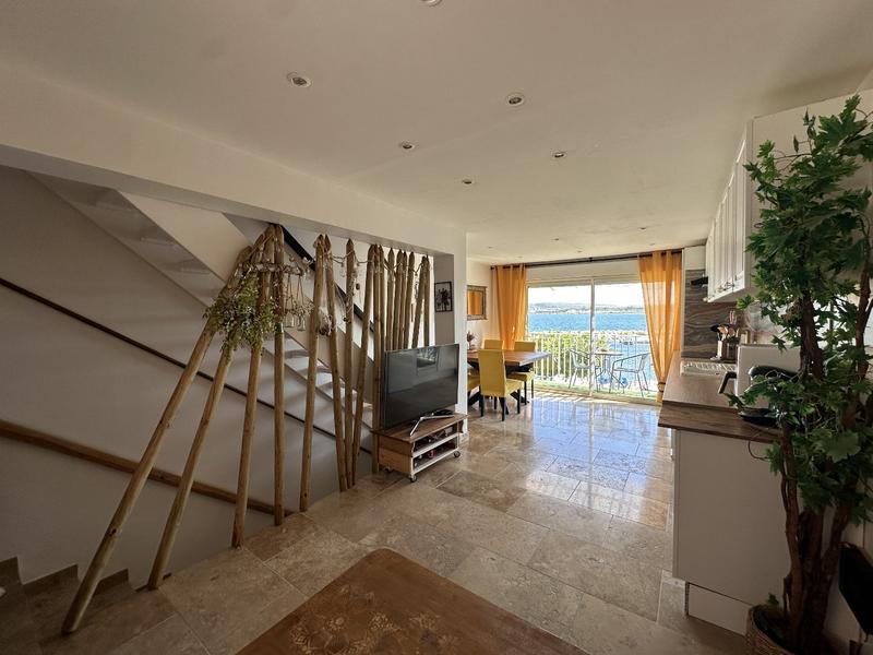 Maison - 76 m² - 3 pièces