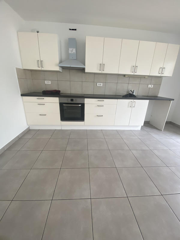 Maison - 94 m² - 5 pièces