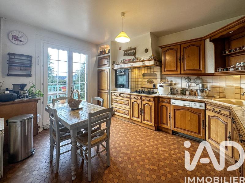 Maison - 155 m² - 7 pièces