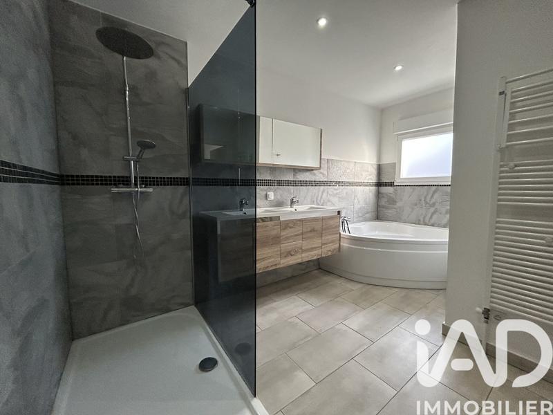 Maison de ville - 90 m² - 4 pièces