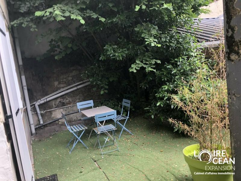 Local commercial - 64 m²