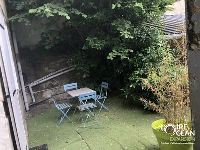 Local commercial - 64 m²