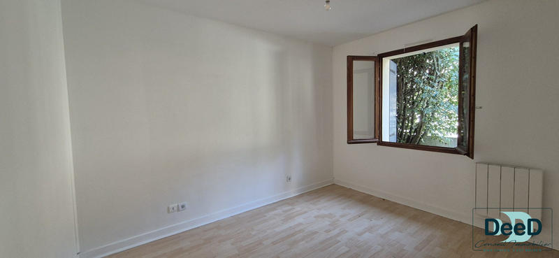 Maison traditionnelle - 82 m² - 4 pièces