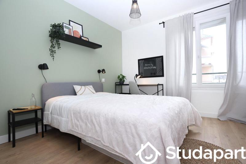 Chambre - 68 m² - 1 pièce