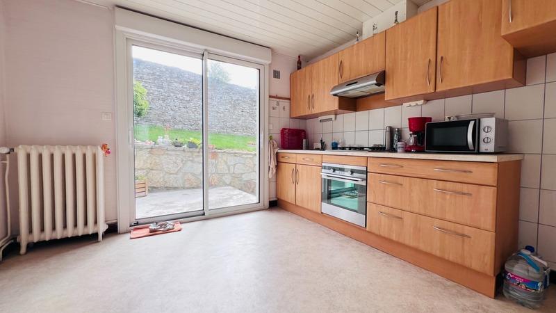 Maison de ville - 90 m² - 7 pièces