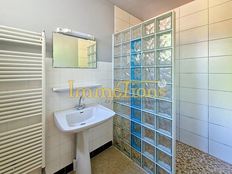 Maison - 97 m² - 5 pièces