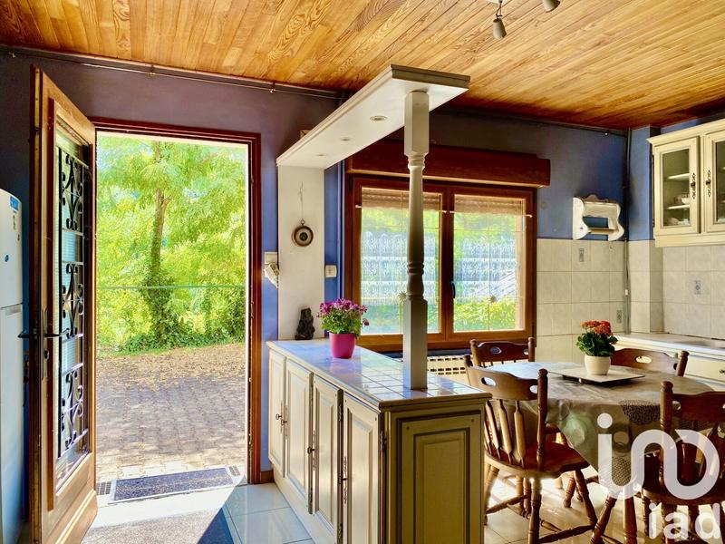 Maison - 254 m² - 7 pièces