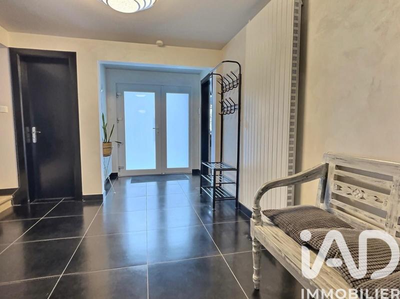 Maison de maîtres - 352 m² - 13 pièces