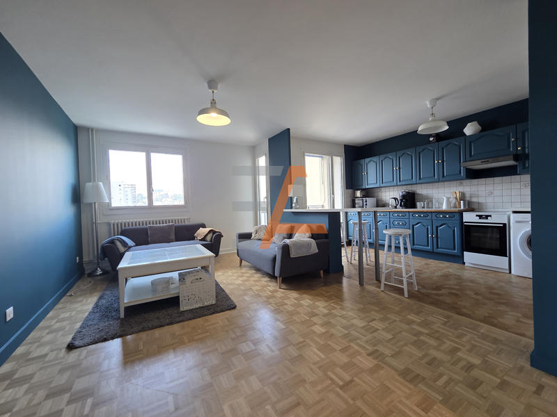 Appartement - 83 m² - 4 pièces