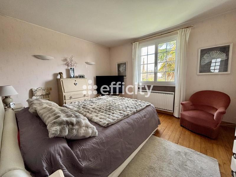 Maison - 175 m² - 7 pièces