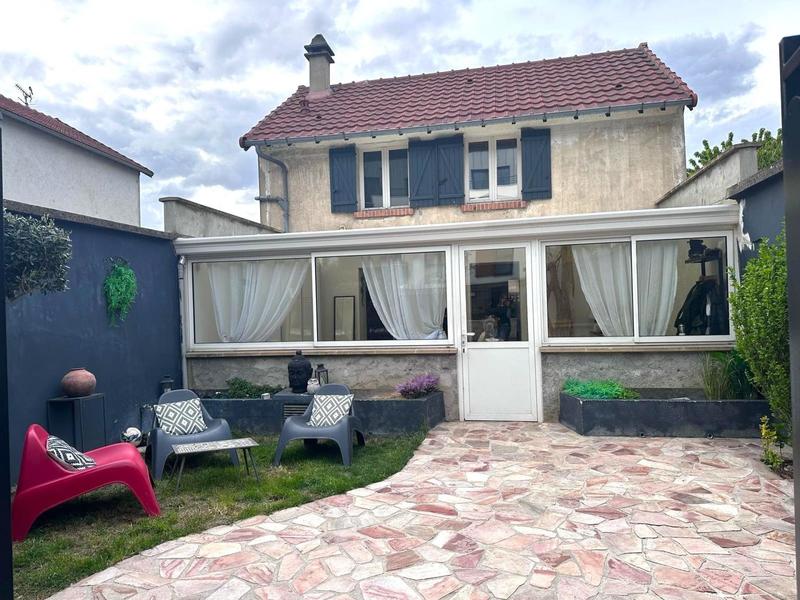 Maison - 70 m² - 4 pièces