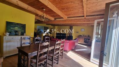 Maison de village - 175 m² - 6 pièces