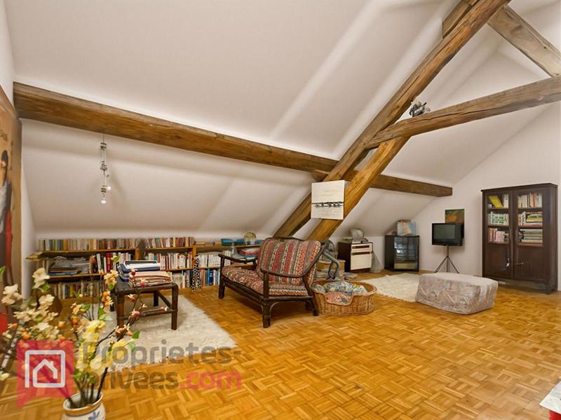 Maison - 353 m² - 9 pièces