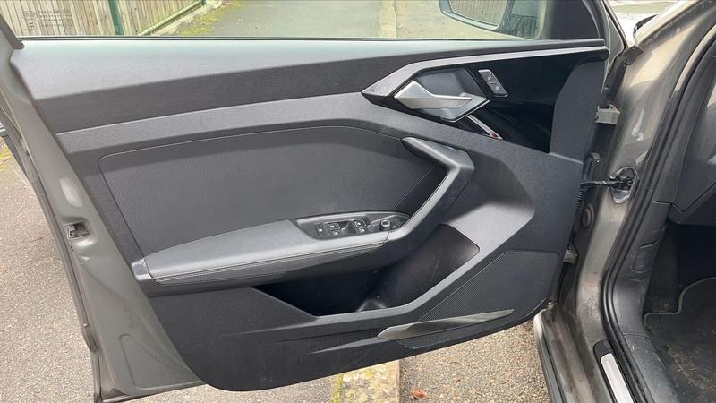 Audi A1 1.0 Tfsi 116 s-Tronic7 s line