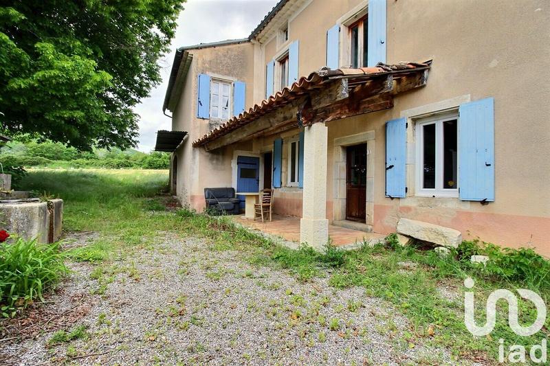 Ferme - 225 m² - 9 pièces