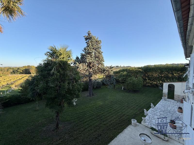 Maison ancienne - 319 m² - 10 pièces