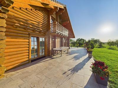 Châlet - 175 m² - 9 pièces