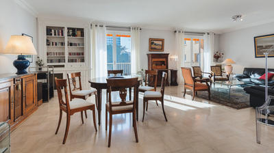 Appartement - 150 m² - 7 pièces