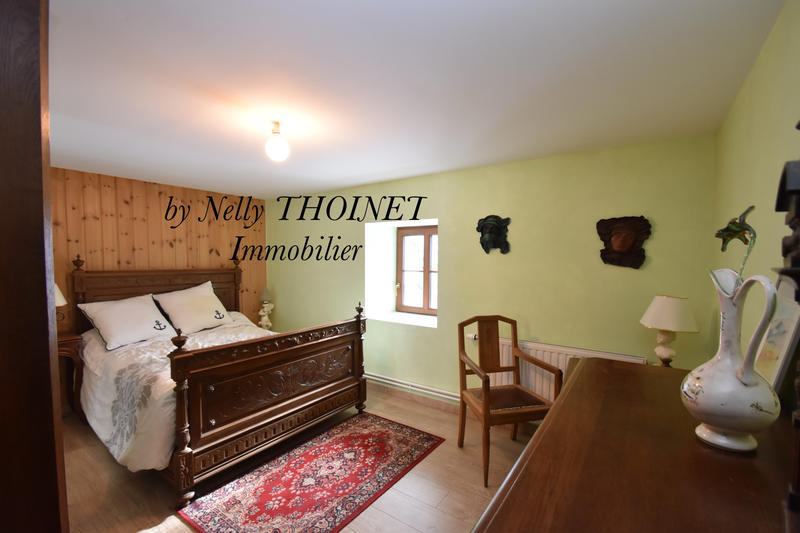 Maison - 257 m² - 11 pièces