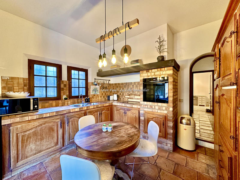 Maison - 177 m² - 6 pièces