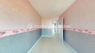 Appartement - 89 m² - 4 pièces