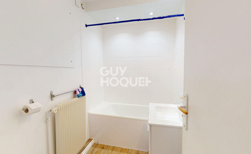 Maison - 180 m² - 6 pièces