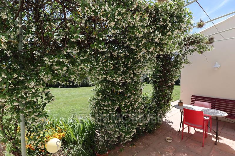 Villa - 260 m² - 7 pièces