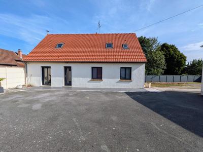 Maison - 140 m² - 6 pièces