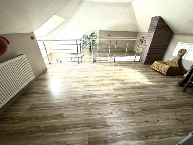 Maison - 100 m² - 6 pièces