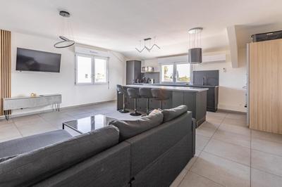 Appartement ancien - 78 m² - 4 pièces