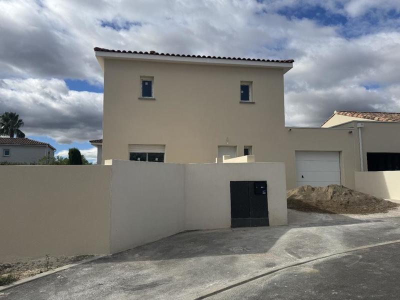 Villa - 104 m² - 4 pièces