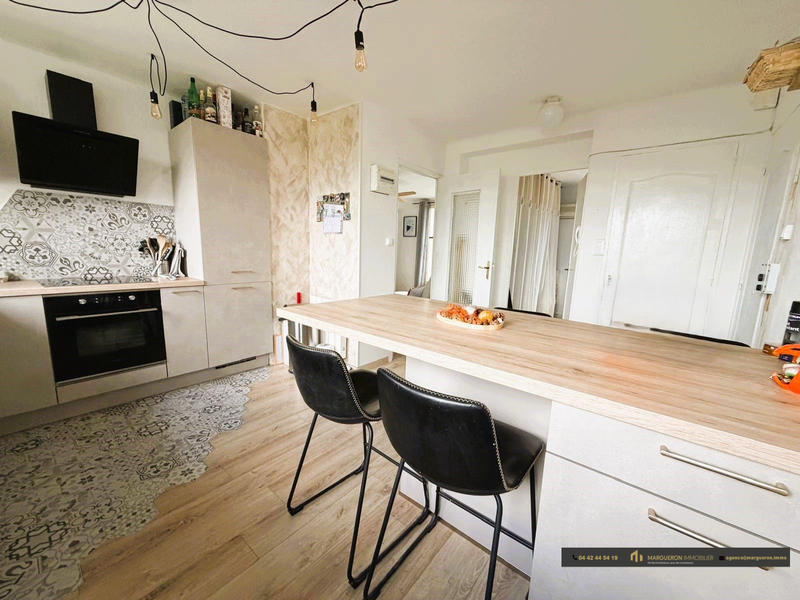 Appartement - 56 m² - 3 pièces