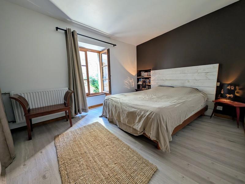 Maison ancienne - 180 m² - 5 pièces