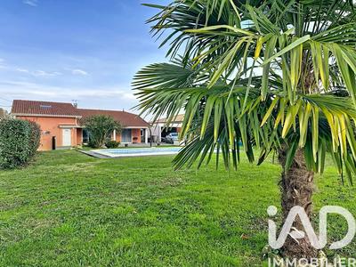 Maison - 138 m² - 6 pièces