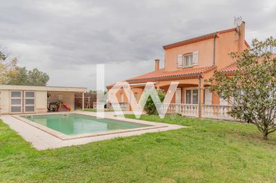 Maison - 127 m² - 6 pièces