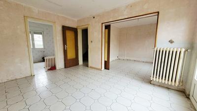 Maison - 186 m² - 8 pièces