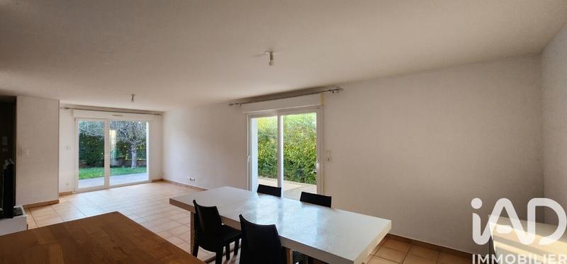 Maison - 97 m² - 5 pièces