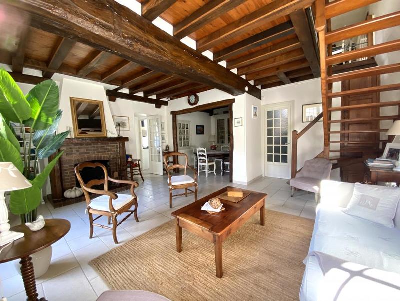 Maison ancienne - 138 m² - 7 pièces