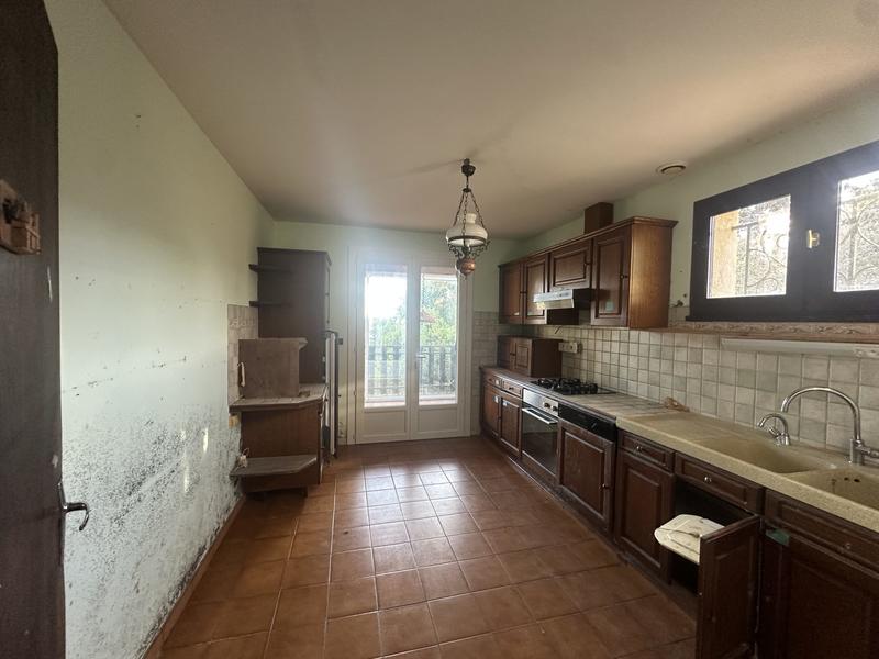 Maison traditionnelle - 165 m² - 6 pièces