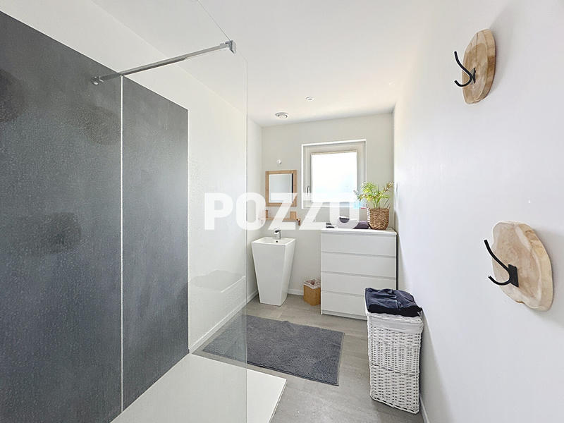 Maison - 158 m² - 6 pièces