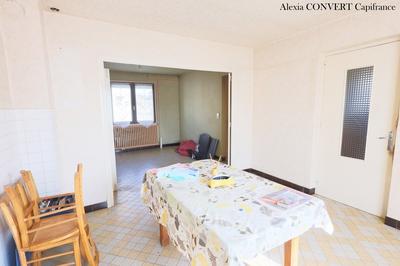 Maison - 117 m² - 7 pièces